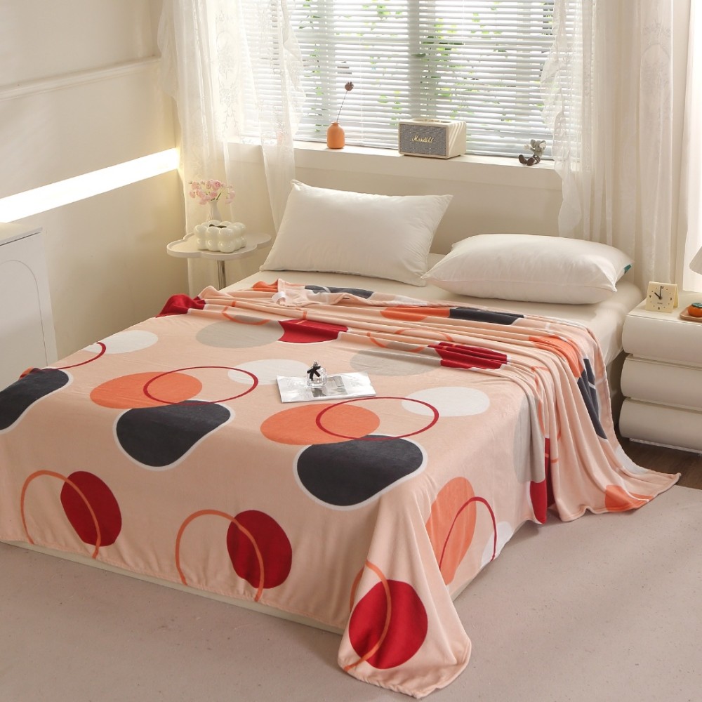 Patura Pufoasa CoCoLiNo (Fleece), 200x230cm, 240gr/m, Bej, Cercuri si Buline - Rasfatul Perfect pentru Serile Racoroase - 4
