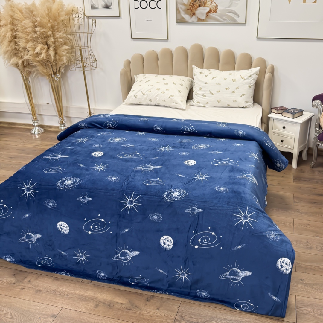 Patura Pufoasa CoCoLiNo (Fleece), 200x230cm, 240gr/m, Albastru, Planete - Rasfatul Perfect pentru Serile Racoroase - imagine 3