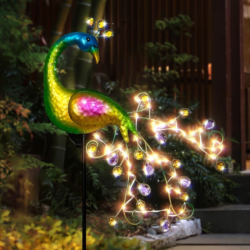 Lampa Solara Decorativa Paunita LED – Iluminare Eleganta pentru Gradina Ta - imagine 6