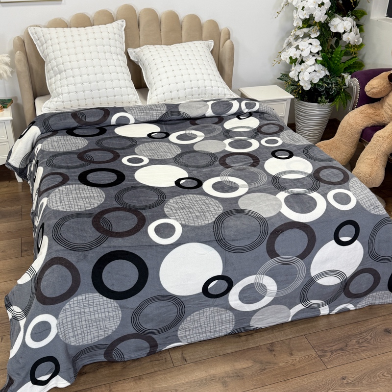Patura pufoasa cocolino 200x230cm, 240g/mp, Gri, Buline si Cercuri - imagine 3