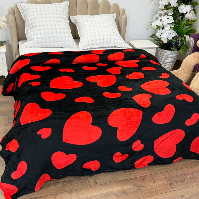Patura pufoasa cocolino 200x230cm, 240g/mp, Negru, Inimioare Rosii - imagine 4