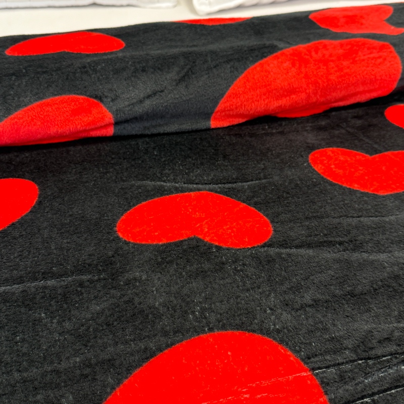 Patura pufoasa cocolino 200x230cm, 240g/mp, Negru, Inimioare Rosii - imagine 5