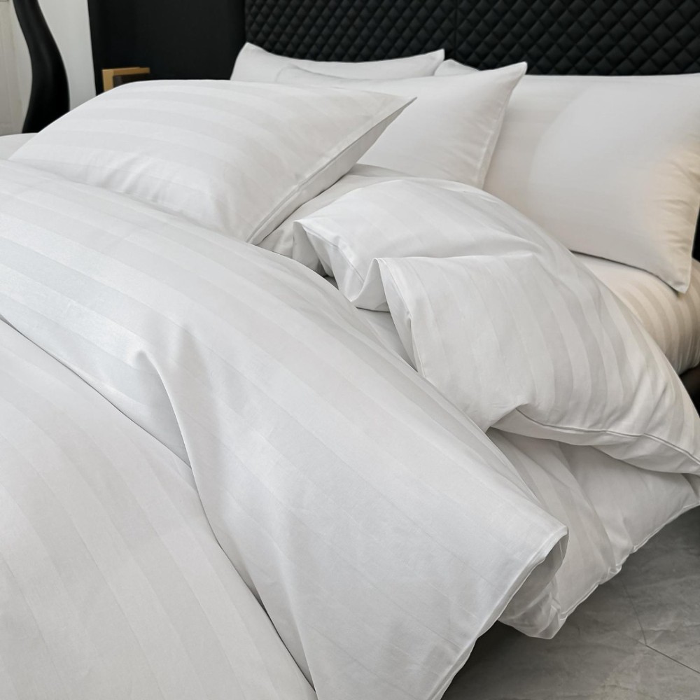 Lenjerie de Pat HoReCa DeLuxe, Damasc Premium din Bumbac Egiptean 100% , 6 Piese, Dunga Lata Tesuta, Cearceaf cu Elastic, Alb - view 5