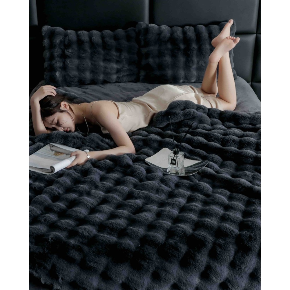 Lenjerie Luxury Pat Dublu, Jojo Home, ExtraPufoasa, din Blanita Artificiala tip Iepure, 6 piese, Antracit - view 5