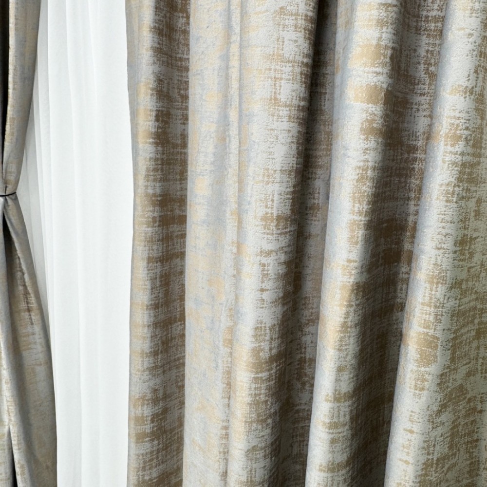 Set 2 Draperii Catifea cu model Venti, Gri cu Bej, 140cm latime x 260cm inaltime, cu tiv lat pt bara – imagine 4