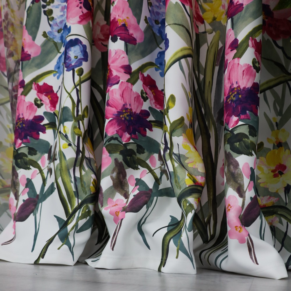 Draperie Satinata imprimata, flori roz, 140cm latime x 260cm inaltime, cu tiv lat pt bara — imaginea 5