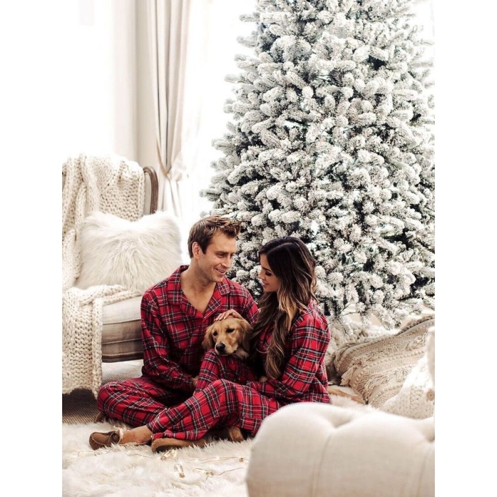 Set pijamale pentru cuplu din Satin Craciun cu vipusca rosie — imaginea 2