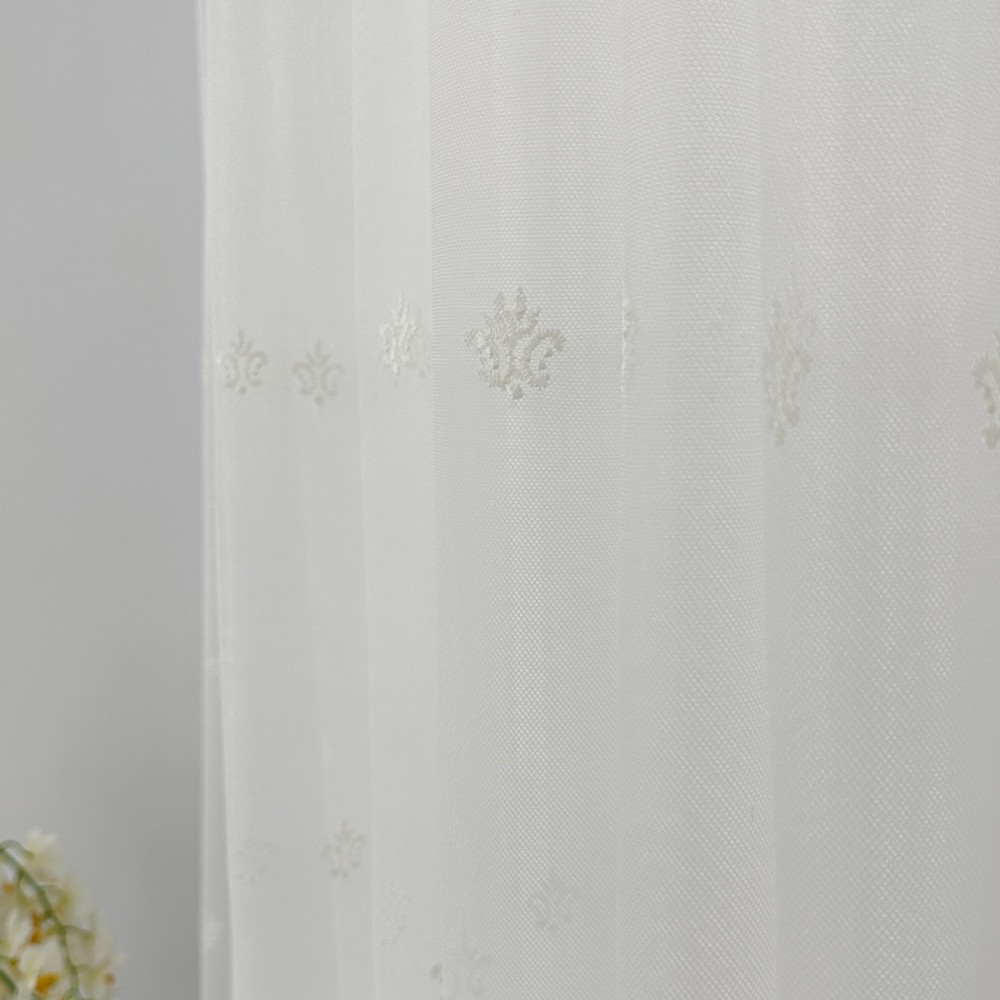Perdea Oriental din Tulle cu Broderie, model elegant, Ivoire, 100cm latime x 260cm inaltime, cu rejansa pt bara – imagine 3