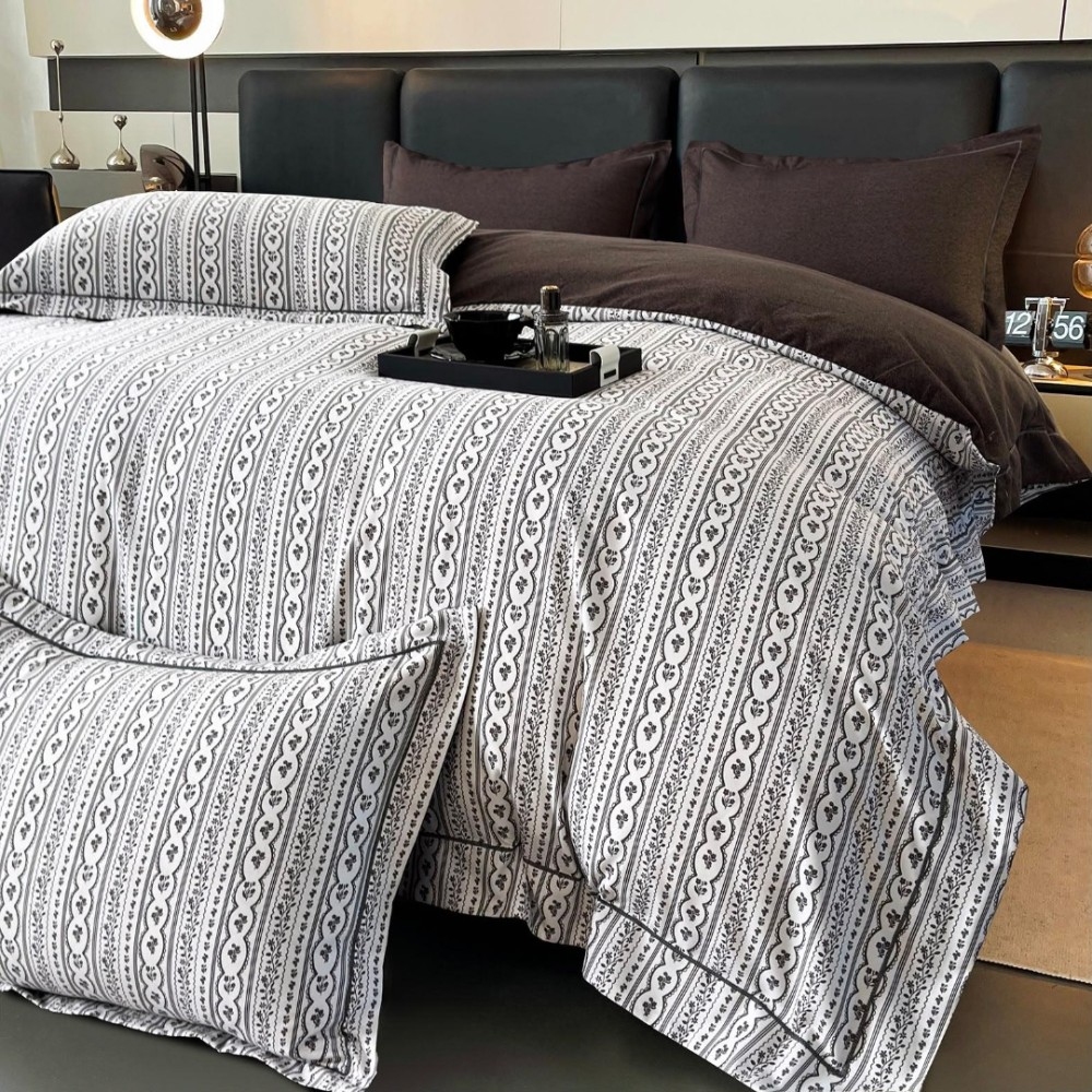 Lenjerie pat dublu, FINET DeLuxe, 6 piese, cu ELASTIC, Jojo Home, Cutie Eleganta, Gri, Maro, Model Egiptean — imaginea 2