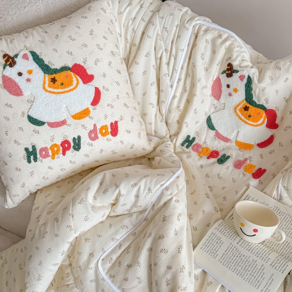 PiloPerna 2 in 1 – Pilota Transformabila in Perna pentru Copii, 100x145cm, 100% Bumbac, Happy Day — imaginea 2