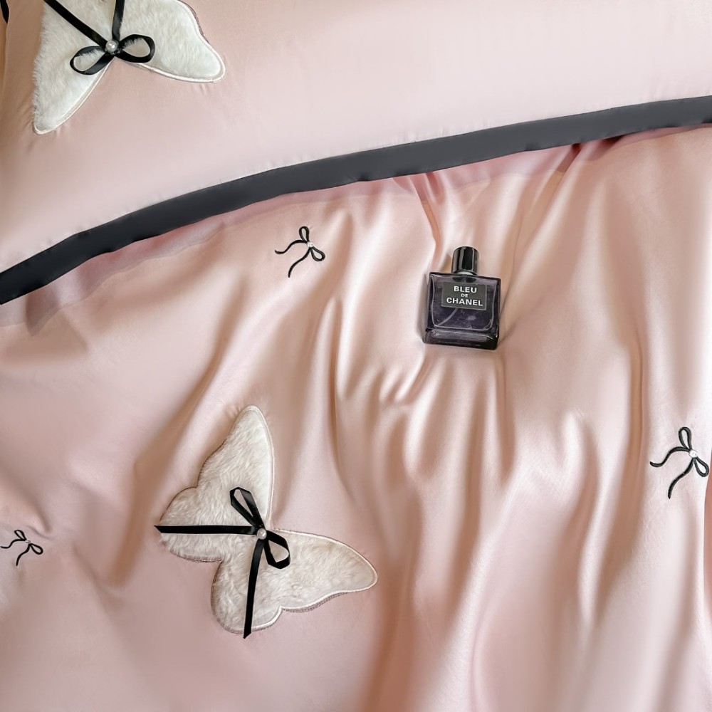 Lenjerie de Pat Premium Satin Deluxe cu Broderie Eleganta, Bumbac 100%, 4 Piese - Finete, Luciu Discret si Confort Superior, Pink Bow — imaginea 4