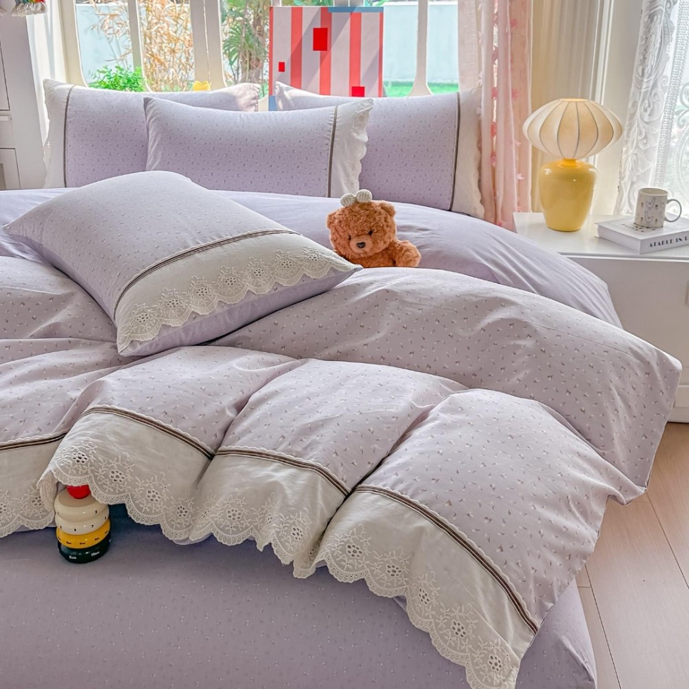 Lenjerie de Pat Premium, Bumbac 100%, cu Broderie si Volanase din Dantela, 4 Piese, Cearsaf cu Elastic, Lila, Flori — imaginea 2