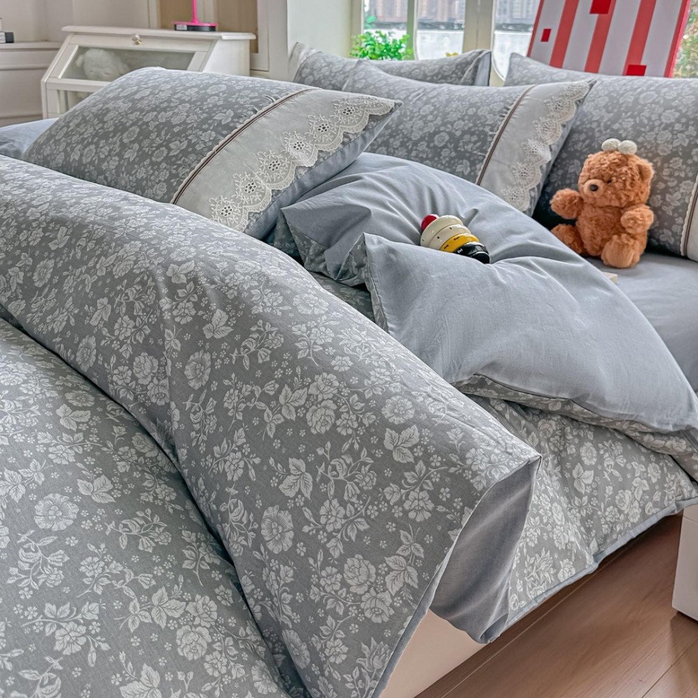 Lenjerie de Pat Premium, Bumbac 100%, cu Broderie si Volanase din Dantela, 4 Piese, Cearsaf cu Elastic, Gri, Floricele — imaginea 3