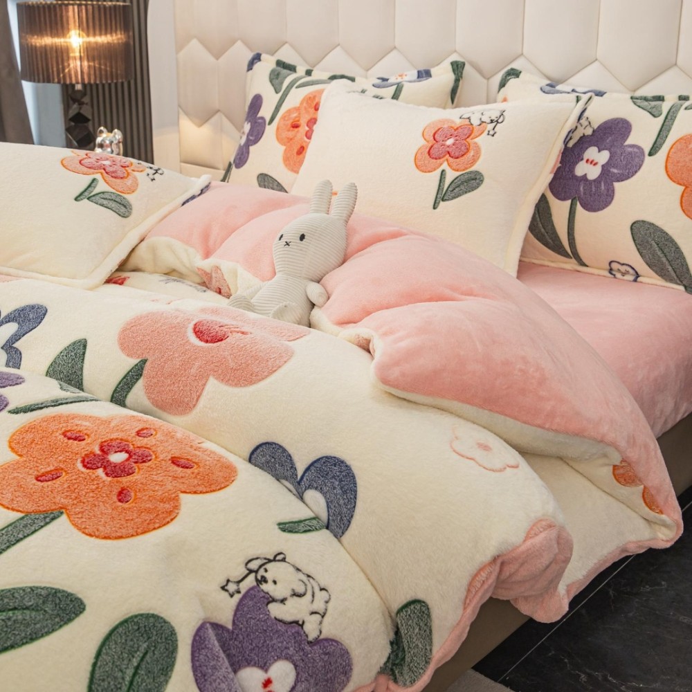Lenjerie pat dublu, Super Pufoasa COCOLINO,cu ELASTIC, 4 piese, Jojo Home, Crem, Multicolor, Flori – imagine 3