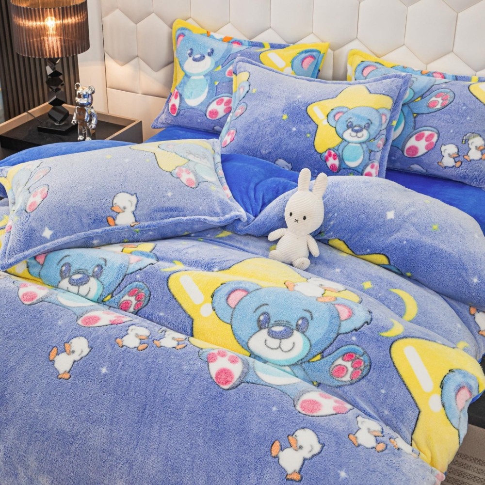 Lenjerie pat dublu, Super Pufoasa COCOLINO,cu ELASTIC, 4 piese, Jojo Home, Albastru, Stelute si Ursuleti — imaginea 2