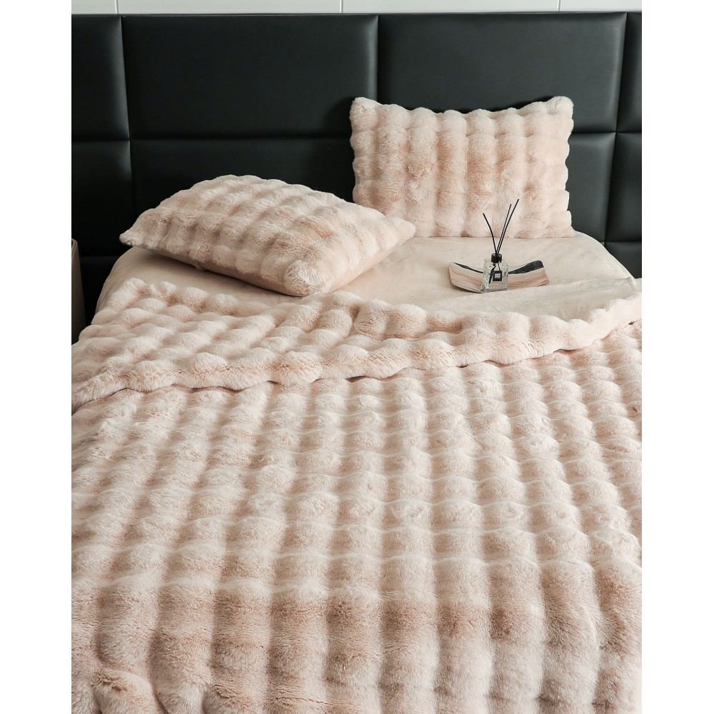 Lenjerie Luxury Pat Dublu, Jojo Home, ExtraPufoasa, din Blanita Artificiala tip Iepure, 6 piese, Bej deschis — imaginea 3