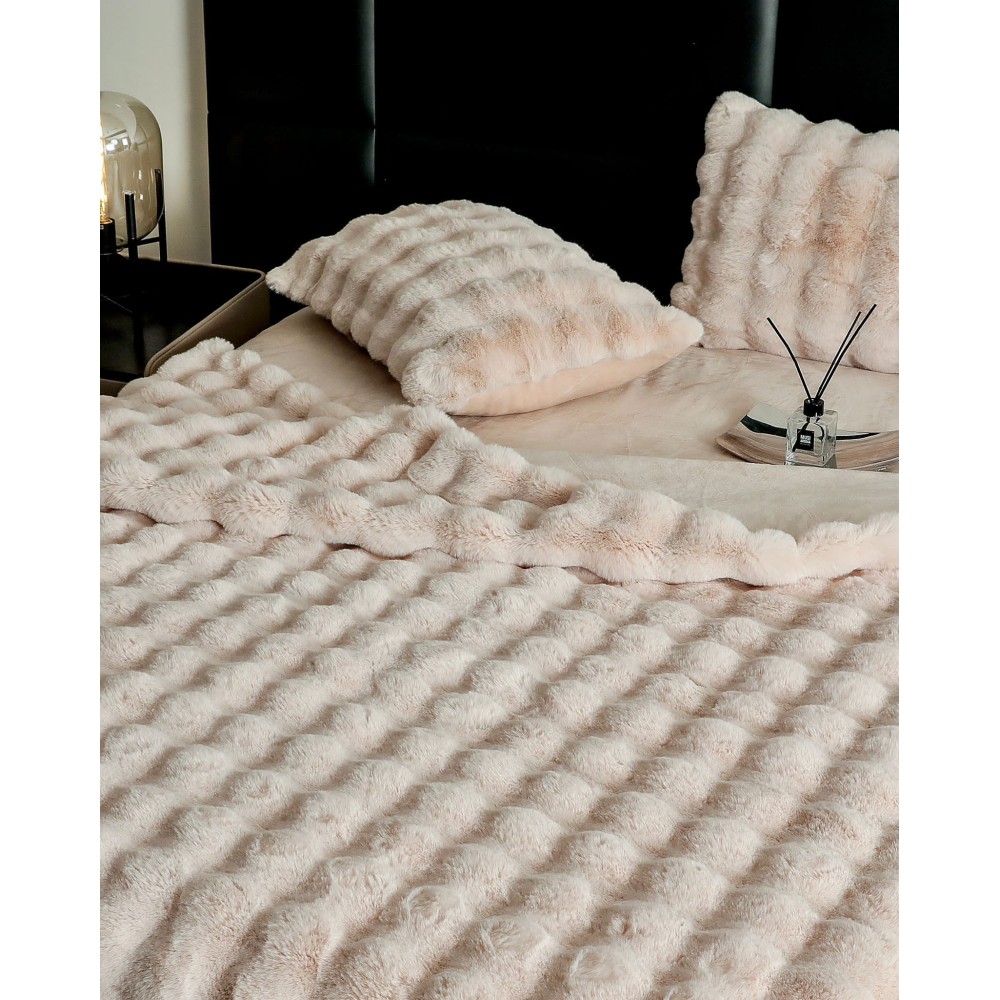 Lenjerie Luxury Pat Dublu, Jojo Home, ExtraPufoasa, din Blanita Artificiala tip Iepure, 6 piese, Bej deschis — imaginea 4