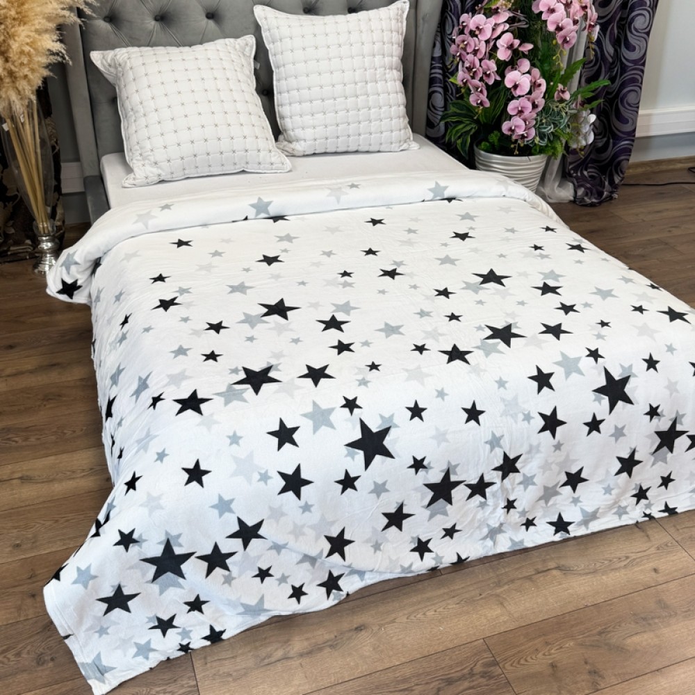 Patura Pufoasa CoCoLiNo (Fleece), 200x230cm, 240gr/mp, Alb, Stelute - Rasfatul Perfect pentru Serile Racoroase — imaginea 3