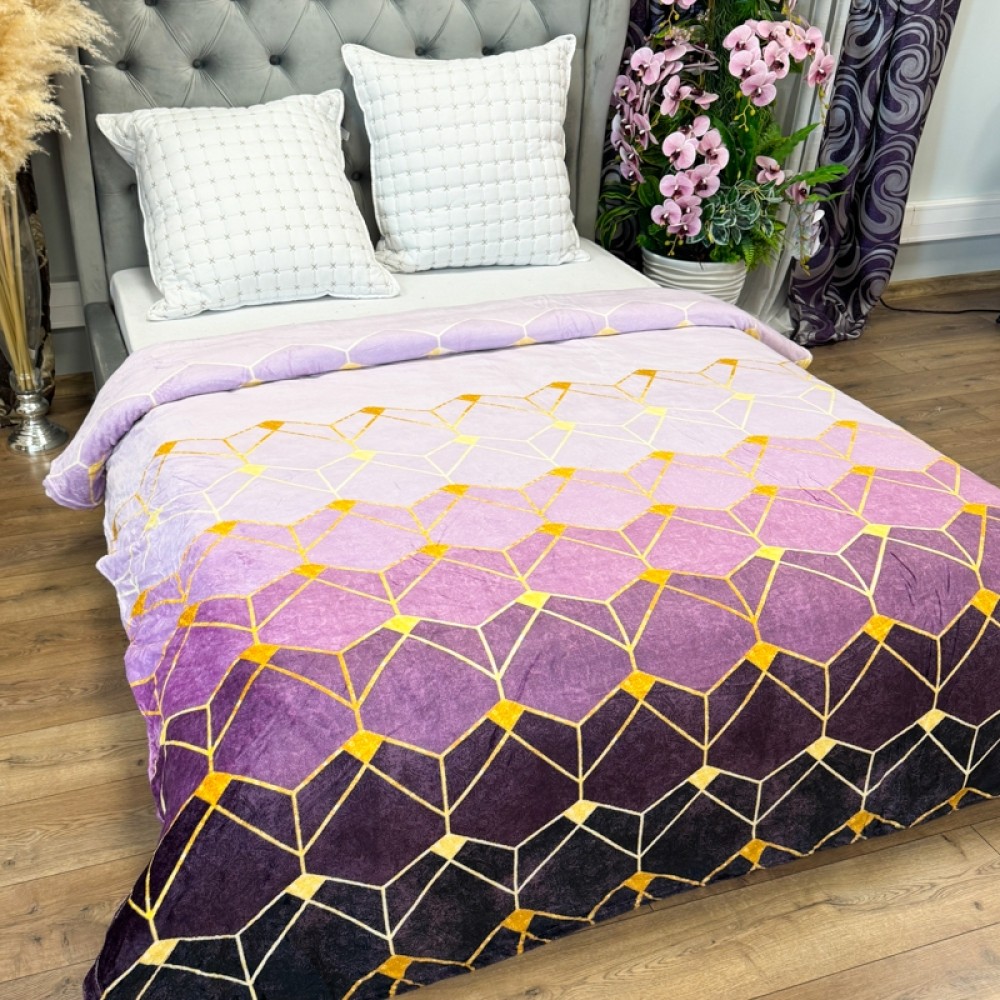 Patura Pufoasa CoCoLiNo (Fleece), 200x230cm, 240gr/mp, Mov, Forme Geometrice - Rasfatul Perfect pentru Serile Racoroase — imaginea 3