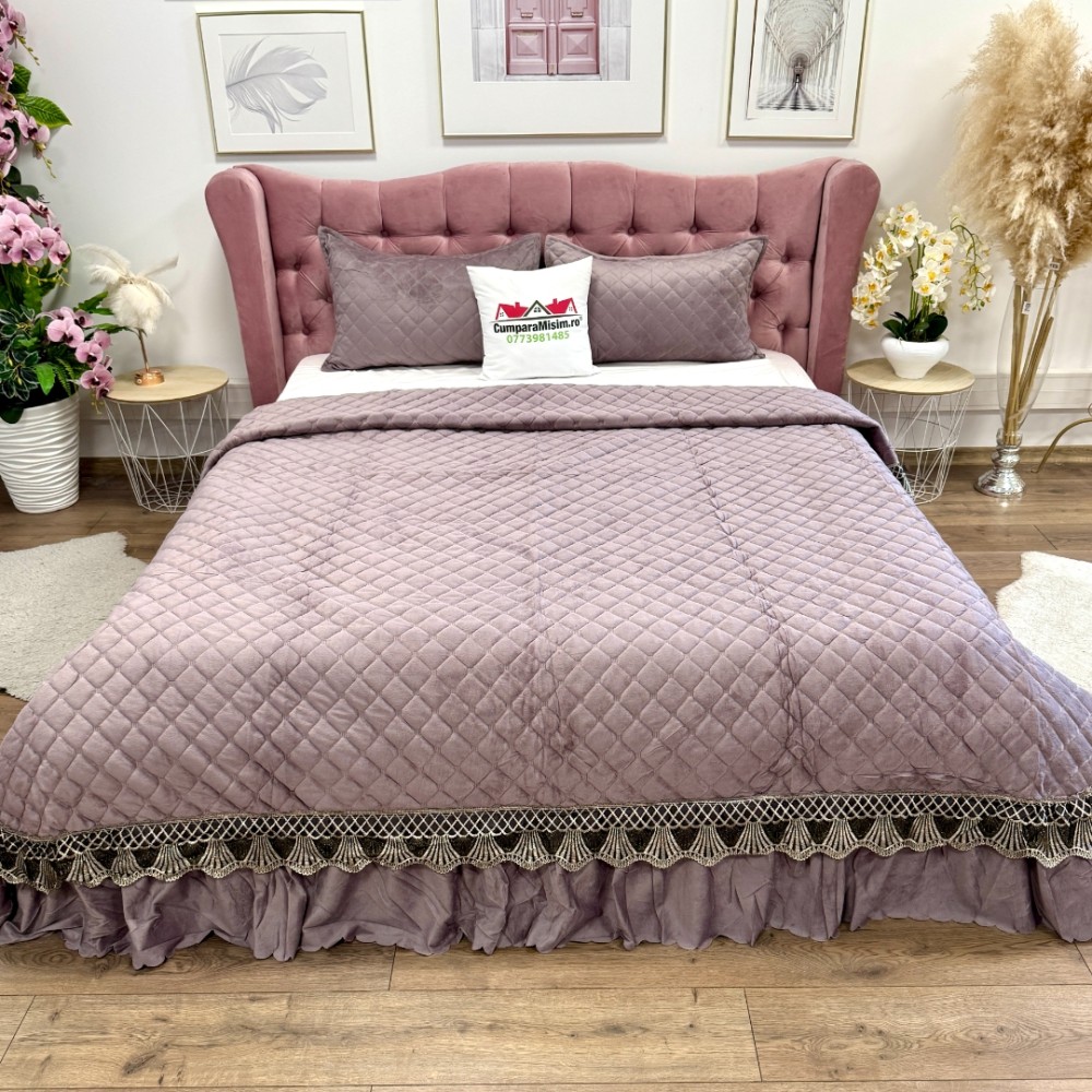 Cuvertura pat dublu, 3 piese, Catifea Matlasata cu Broderie, Gri movuriu – imagine 2