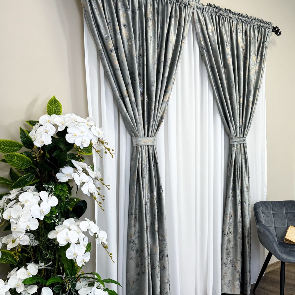 Set 2 DraperiI Catifea Asama cu insertii aurii, Gri deschis - V24, 2m latime x 2.5m inaltime, cu tiv lat – imagine 6