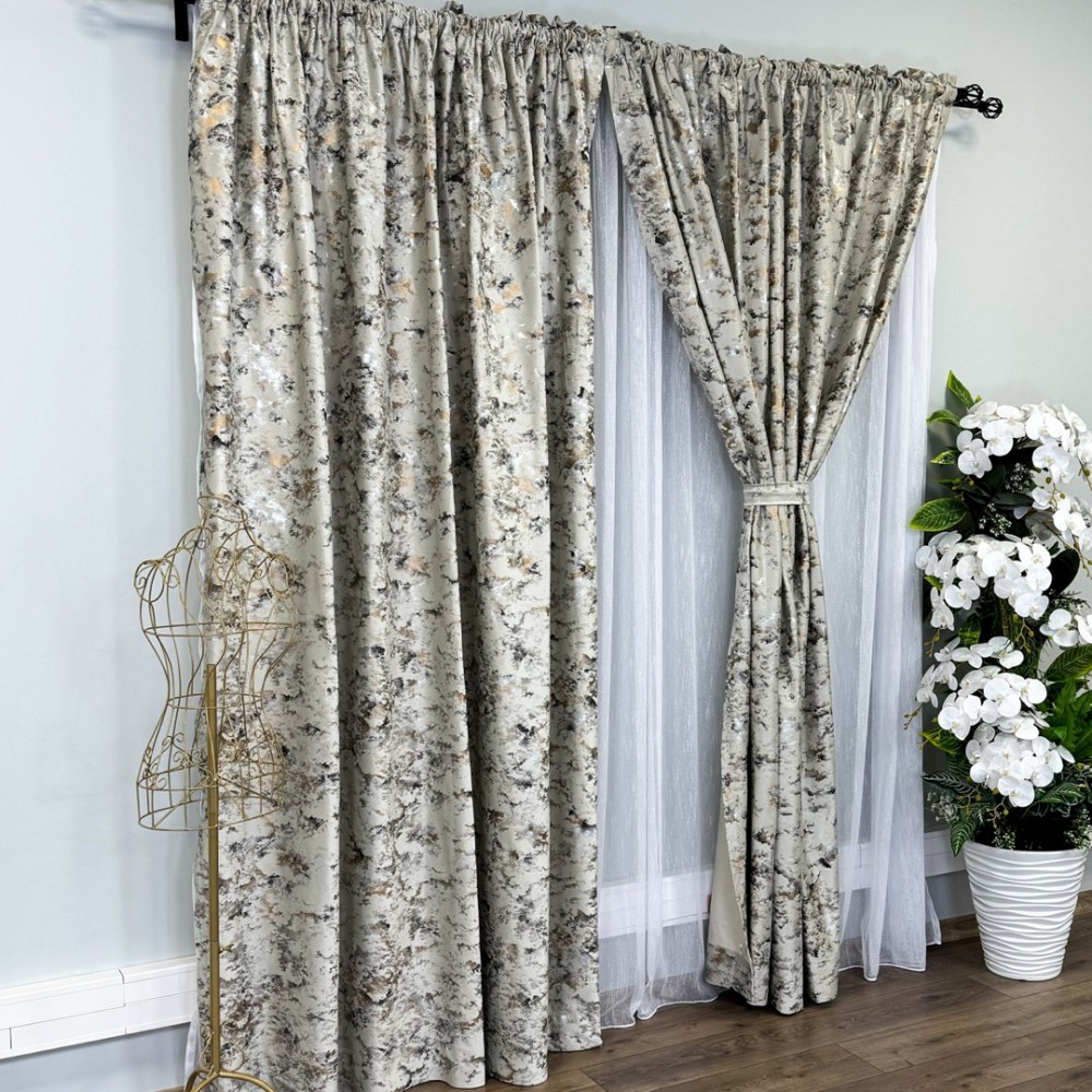 Draperie Catifea Nikko cu insertii aurii - LA COMANDA pe dimensiunile tale, Bej deschis - V33 – imagine 3
