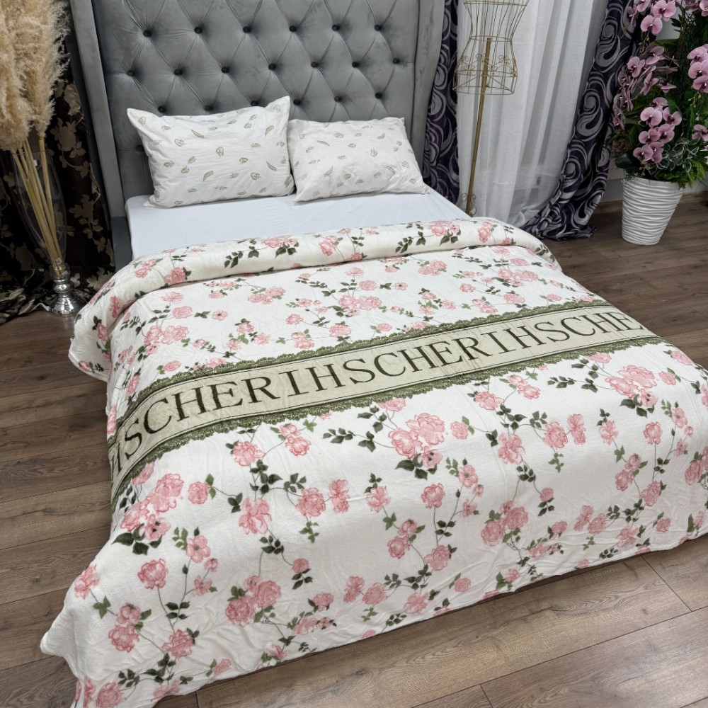 Patura pufoasa cocolino 200x230cm, 240g/mp, Alb, flori roz – imagine 3
