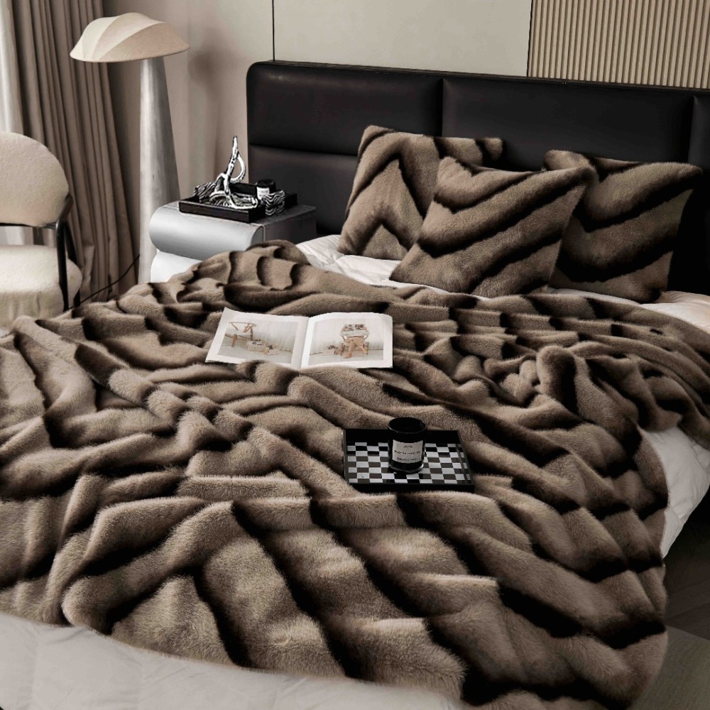 Patura Blanita (Artificiala) de Nurca, Jojo Home, 200x230cm, Bej, Negru – imagine 2