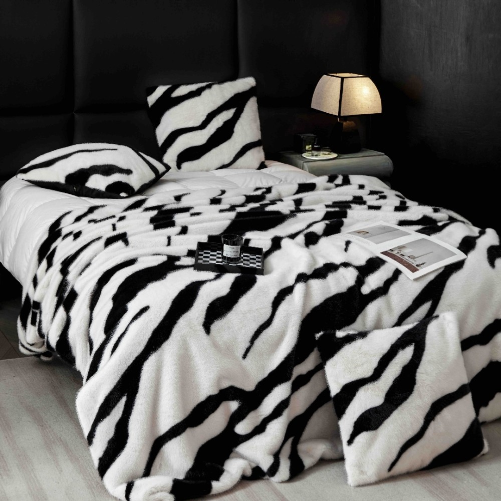 Patura Blanita (Artificiala) de Nurca, Jojo Home, 200x230cm, Alb, Negru – imagine 4