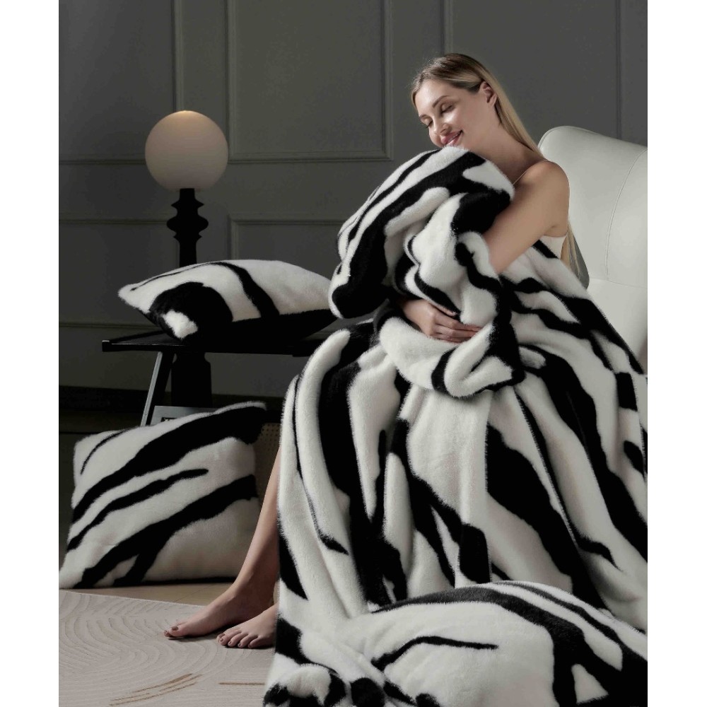 Patura Blanita (Artificiala) de Nurca, Jojo Home, 200x230cm, Alb, Negru — imaginea 9