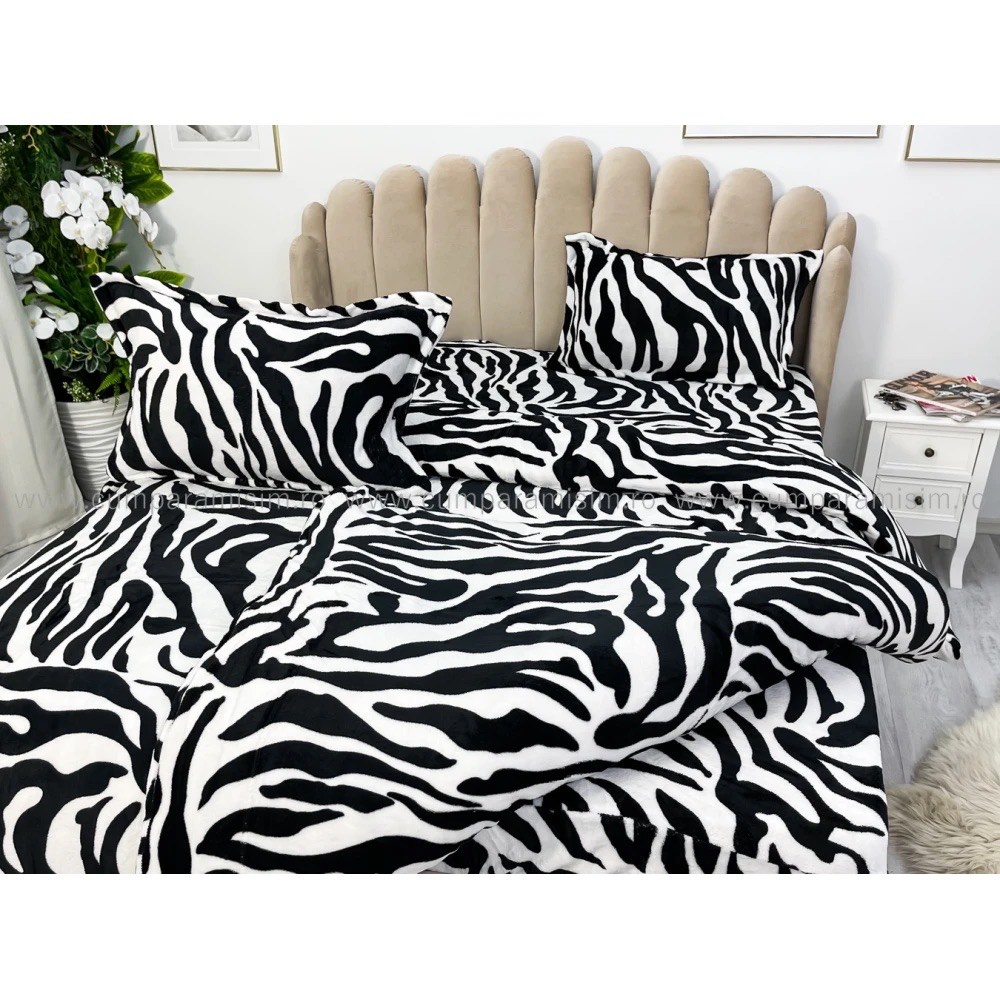 Lenjerie pat dublu, Super Pufoasa COCOLINO,cu ELASTIC, 4 piese, Alb, Negru, Zebra — imaginea 14
