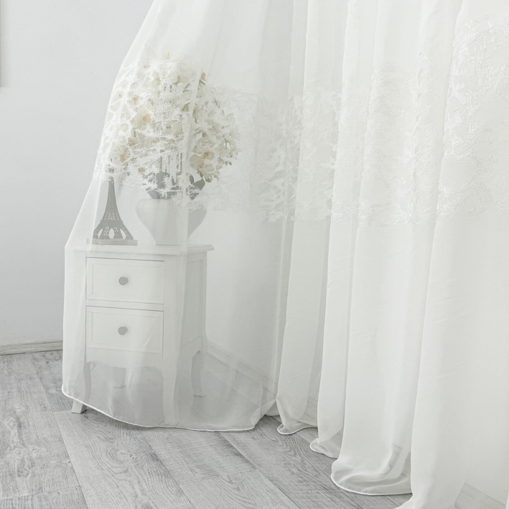 Perdea Evelyn din Voal Brodat, 600cm latime x 242cm inaltime, cu rejansa pentru SINA, model cu frunze, Ivoire – imagine 3