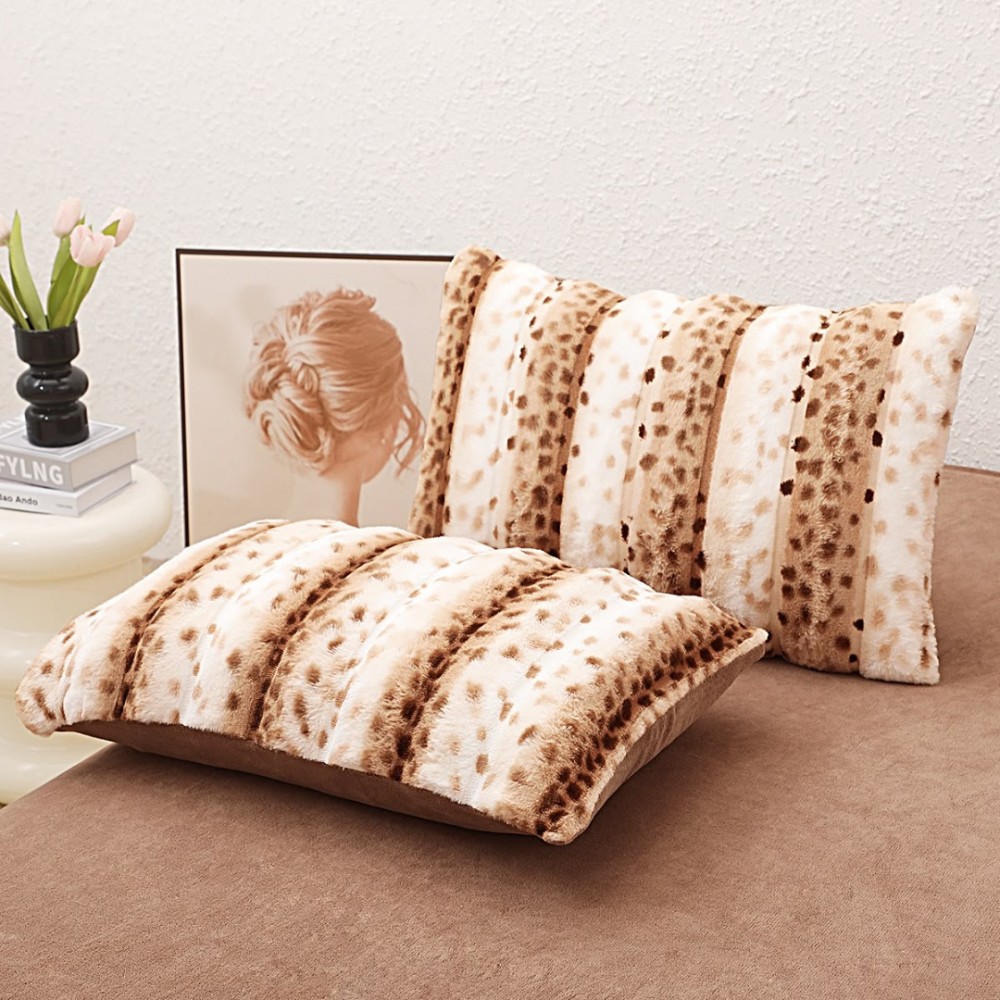 Lenjerie de pat cu Pilota Inclusa, Cearceaf cu Elastic, 6 Piese, Blana de Iepure Artificiala si Catifea, Animal Print, Alb cu Bej — imaginea 7