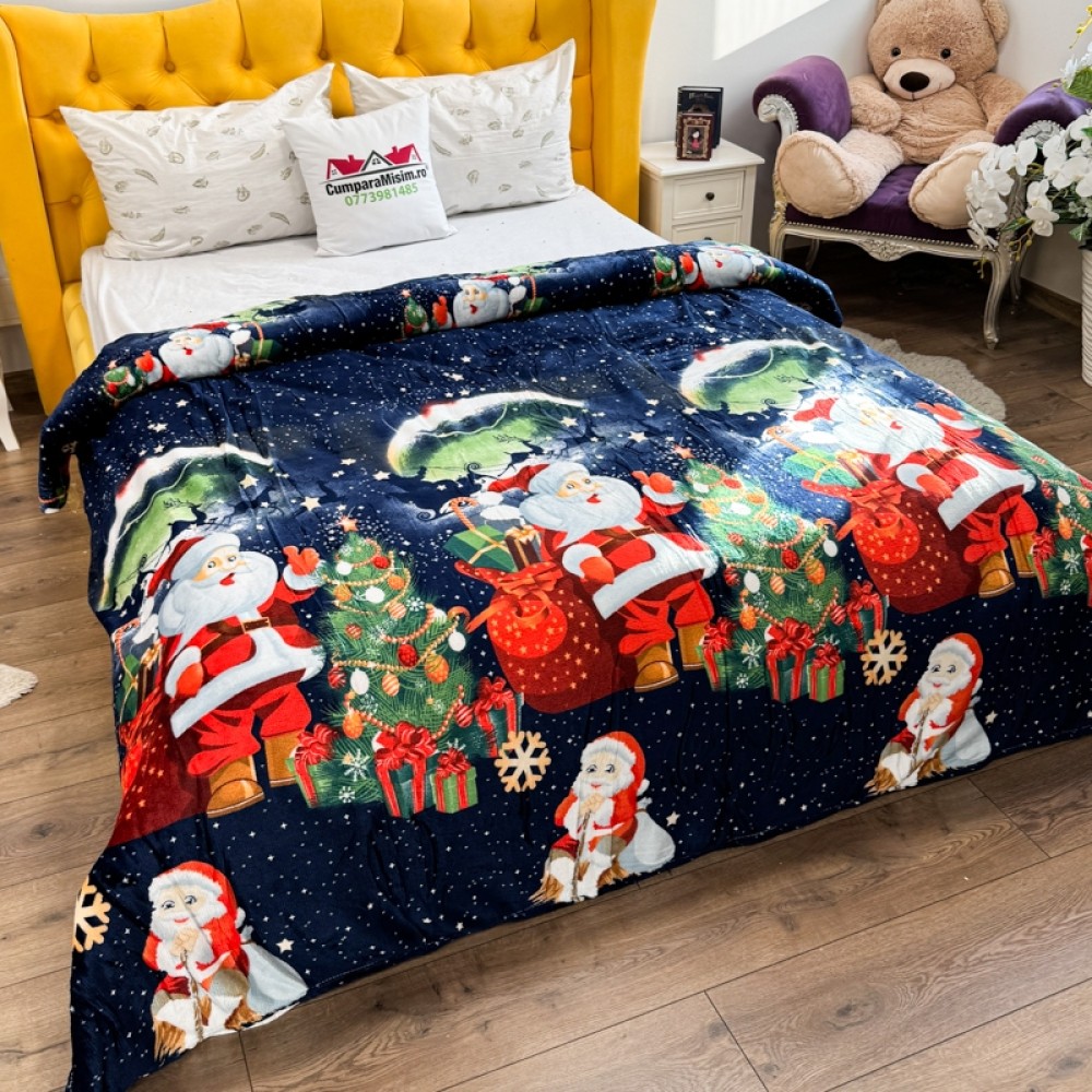 Patura pufoasa cocolino 200x230cm, 240g/mp, Albastru, Mos Craciun langa Brad — imaginea 3