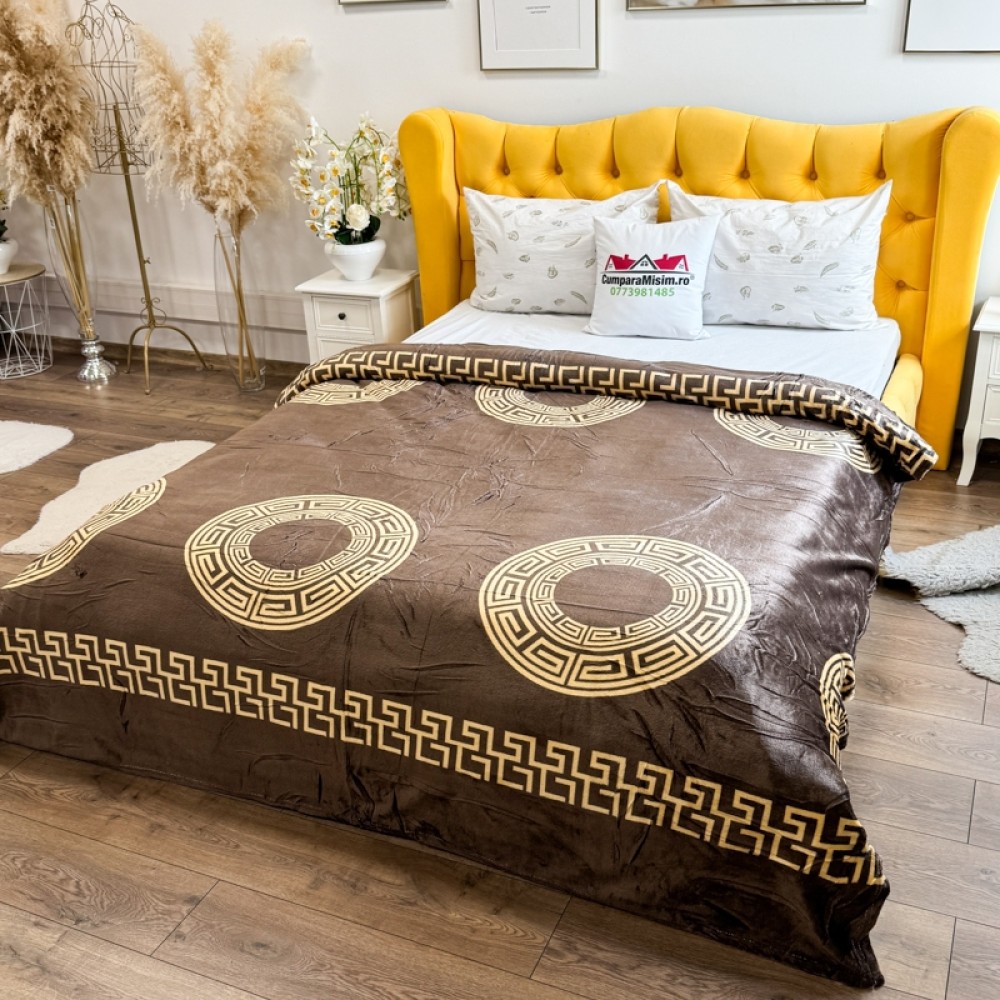 Patura pufoasa cocolino 200x230cm, 240g/mp, Maro, Model Greek – imagine 2