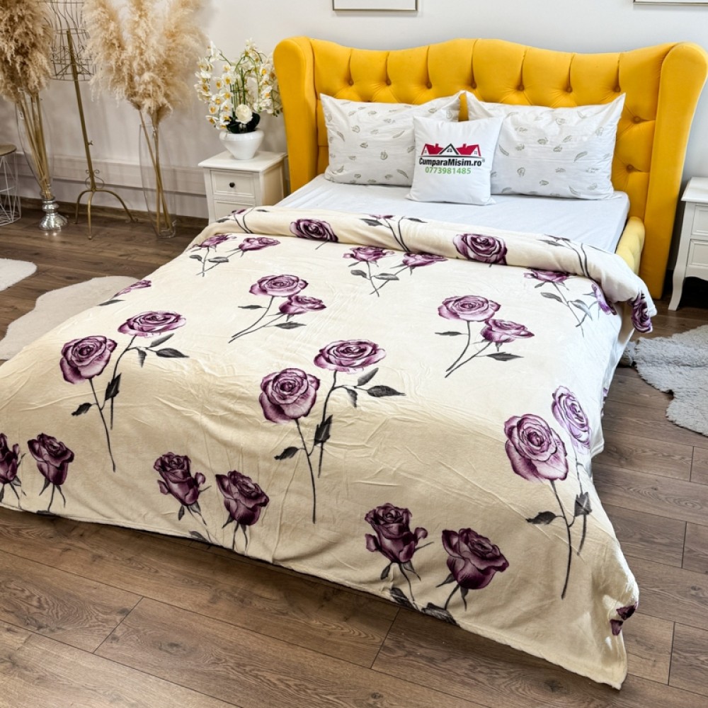 Patura pufoasa cocolino 200x230cm, 240g/mp, Crem, Trandafiri Mov — imaginea 2