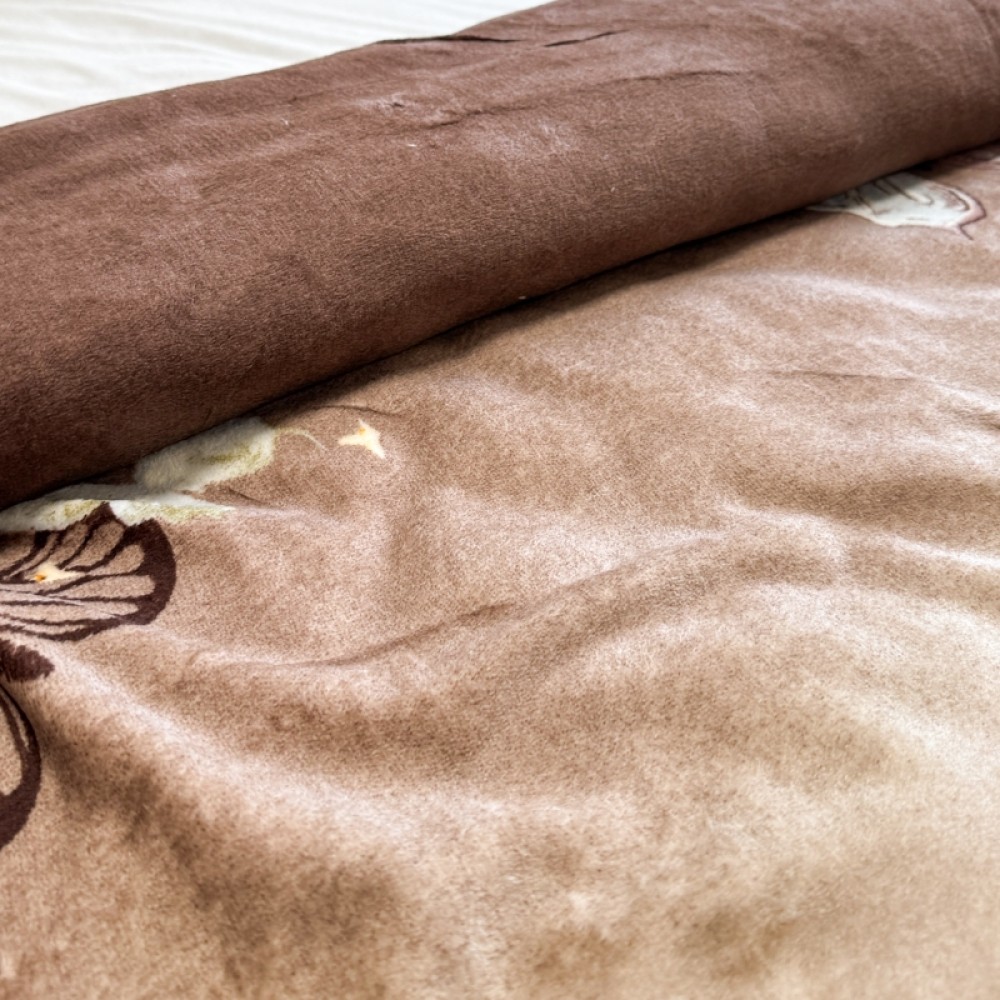 Patura pufoasa cocolino 200x230cm, 240g/mp, Bej, Maro, Fluturi – imagine 3