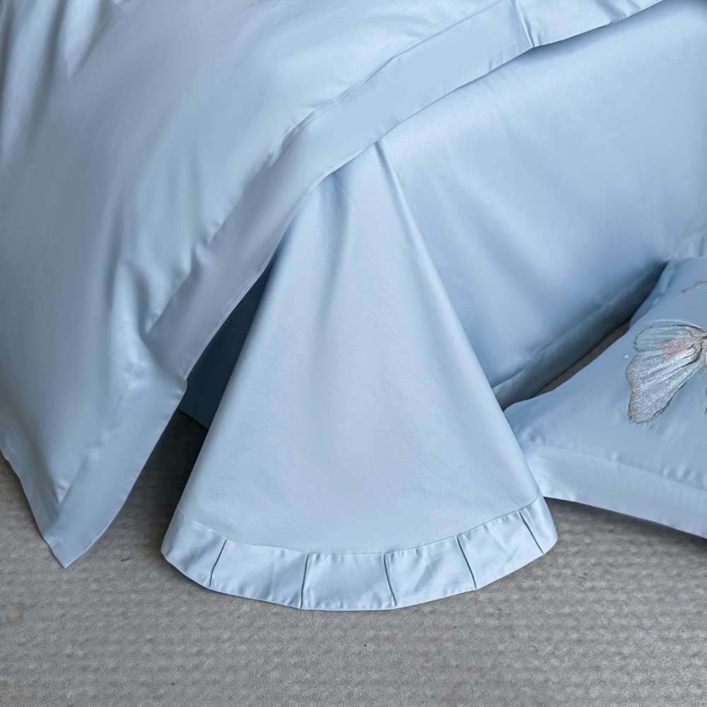 Lenjerie de Pat Premium Satin Deluxe cu Broderie Eleganta, Bumbac 100%, 4 Piese - Finete, Luciu Discret si Confort Superior, Blue, Butterflies – imagine 5