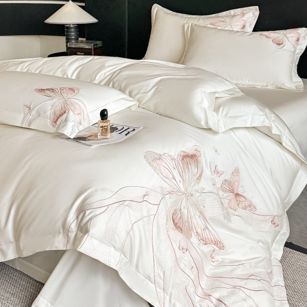 Lenjerie de Pat Premium Satin Deluxe cu Broderie Eleganta, Bumbac 100%, 4 Piese - Finete, Luciu Discret si Confort Superior, Ivoire, Pink Butterflies – imagine 2