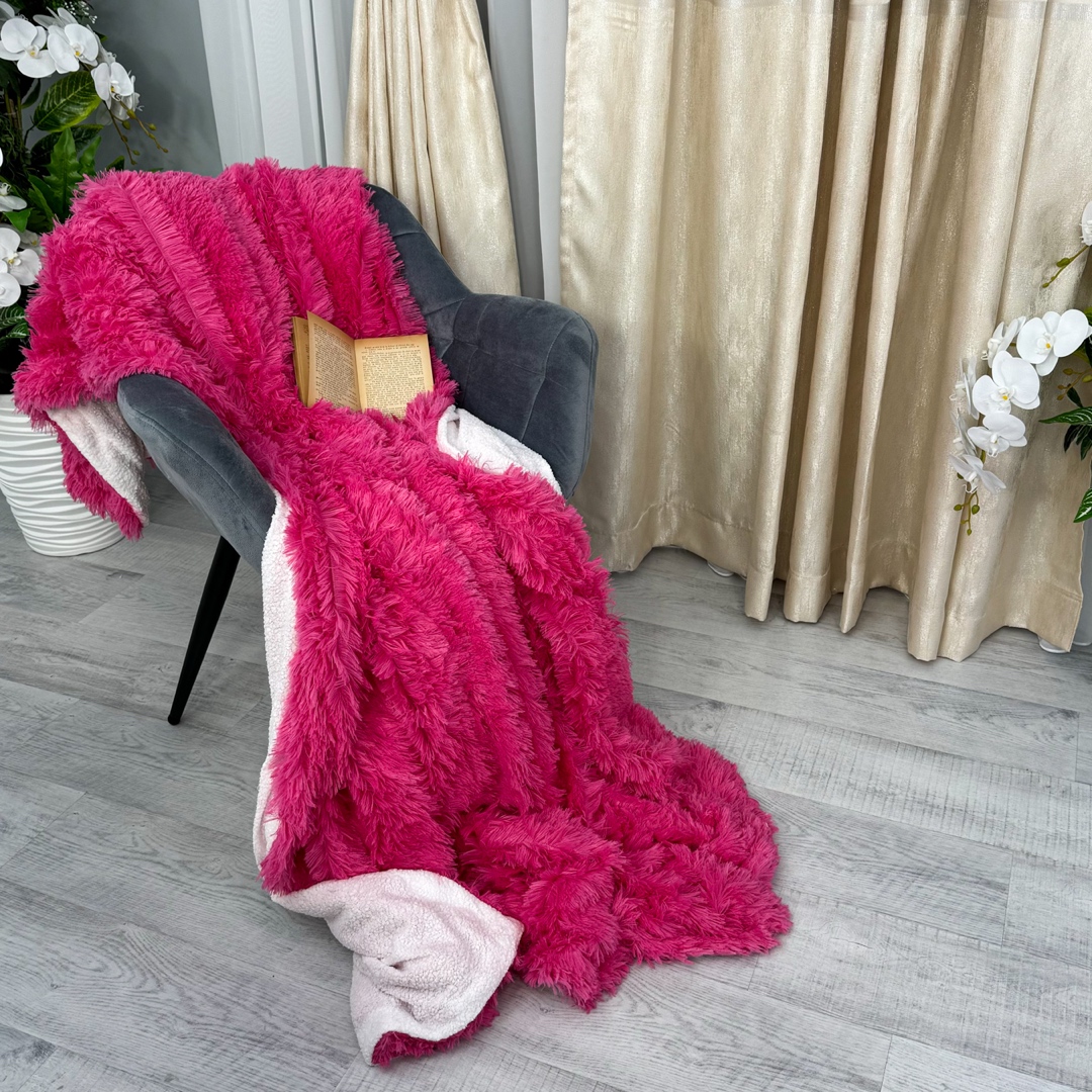 Patura Super Pufoasa CoCoLiNo, FLUFFY, cu blanita, 200x230cm, Fuchsya - 4 | YEO