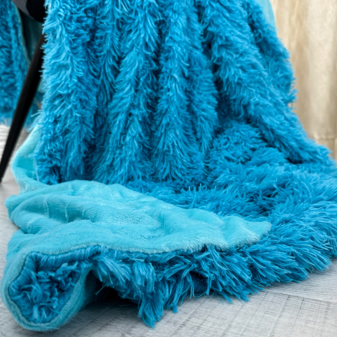 Patura Super Pufoasa CoCoLiNo, FLUFFY, cu blanita, 200x230cm, Albastru aprins - 2 | YEO