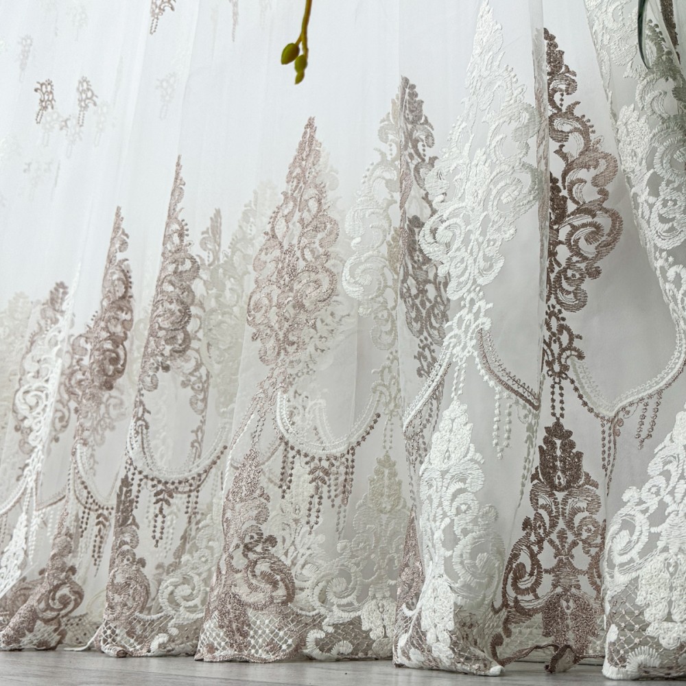 Set 2 Perdele Emerald din Tulle cu Broderie, model elegant, Alb - Roze, 150cm latime x 160cm inaltime, cu rejansa pentru sina – imagine 2