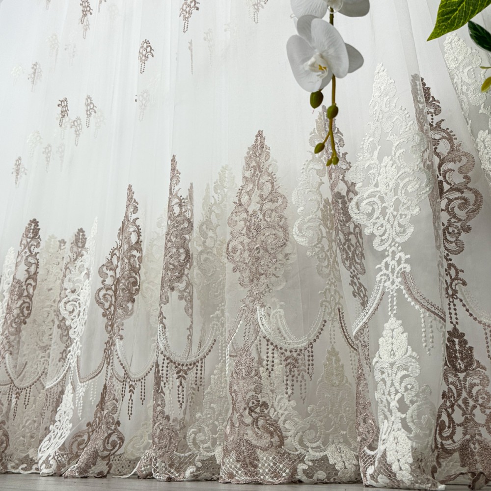 Set 2 Perdele Emerald din Tulle cu Broderie, model elegant, Alb - Roze, 150cm latime x 160cm inaltime, cu rejansa pentru sina – imagine 4