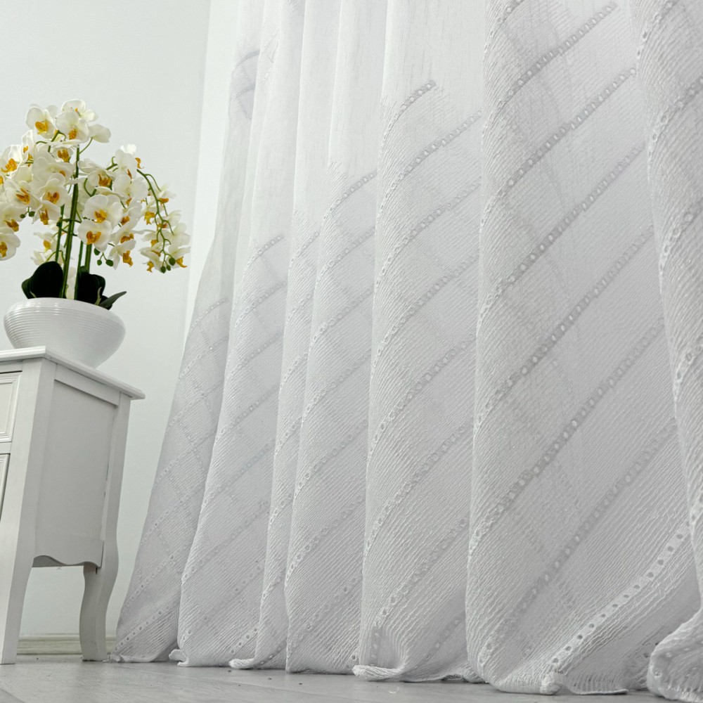 Perdea Mina din IN Brodat, Alb, 4m latime x 2.3m inaltime, cu rejansa pentru bara – imagine 2