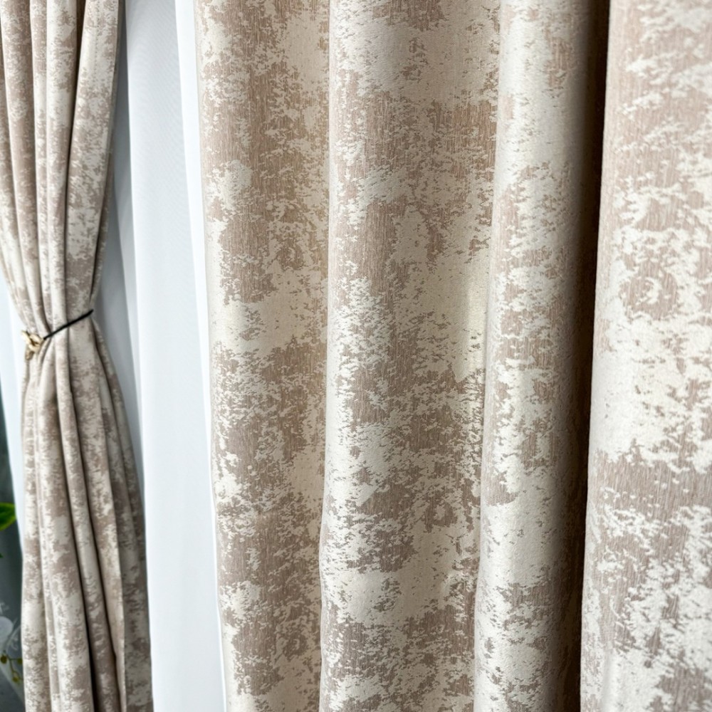 Draperie din Jacquard model Nisip, Bej deschis, 200cm latime x 210cm inaltime, cu rejansa pentru sina – imagine 4