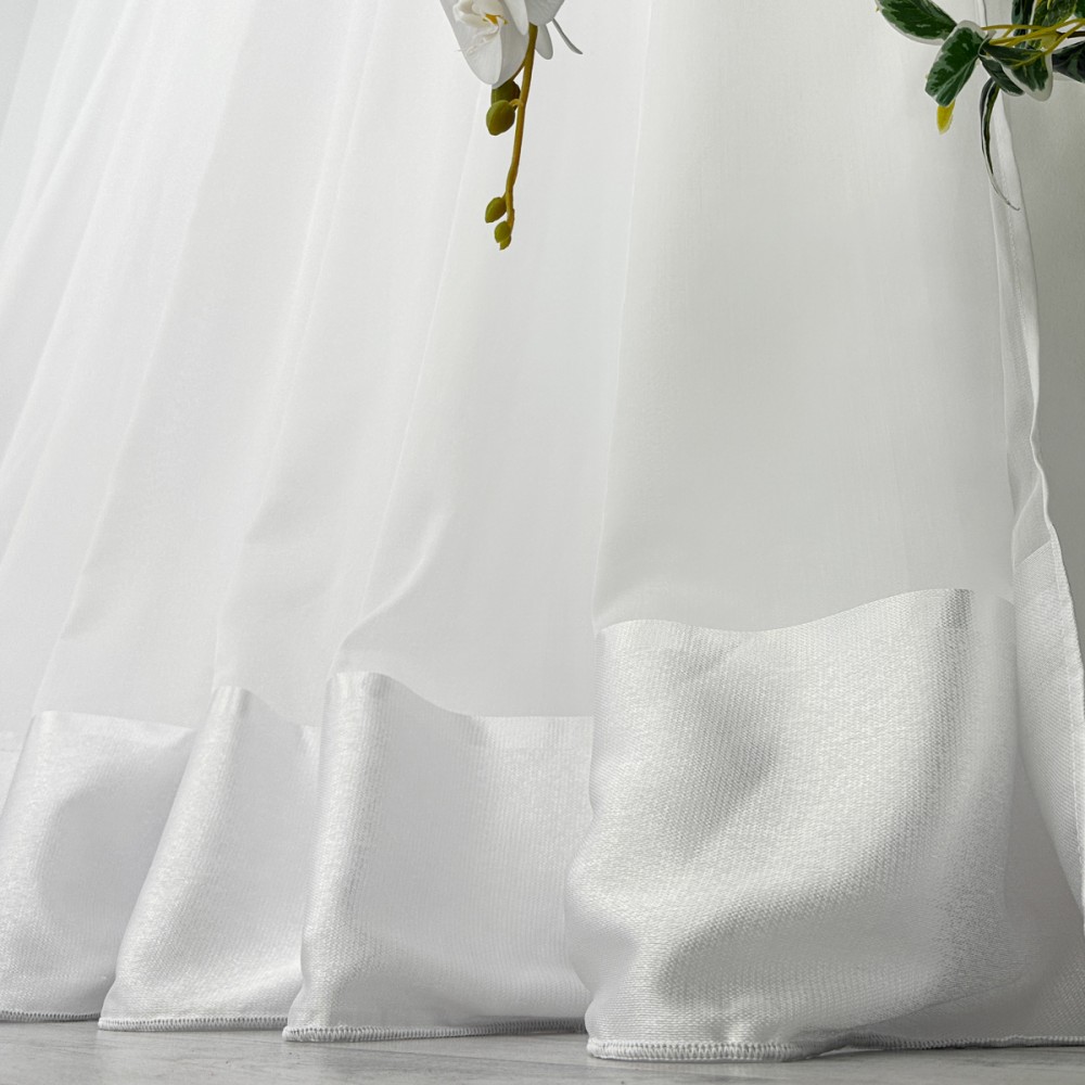 Set 2 bucati perdea Dianne din Matase cu Banda Satinata, Alb, 4m latime x 2.5m inaltime, cu rejansa pentru bara – imagine 2