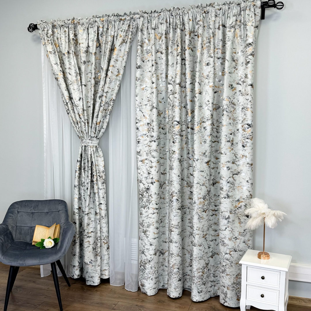 Set 2 Draperii Catifea Nikko cu insertii aurii - 200cm latime x 238cm inaltime ,Tiv lat, Gri light - V6 - 1 | YEO