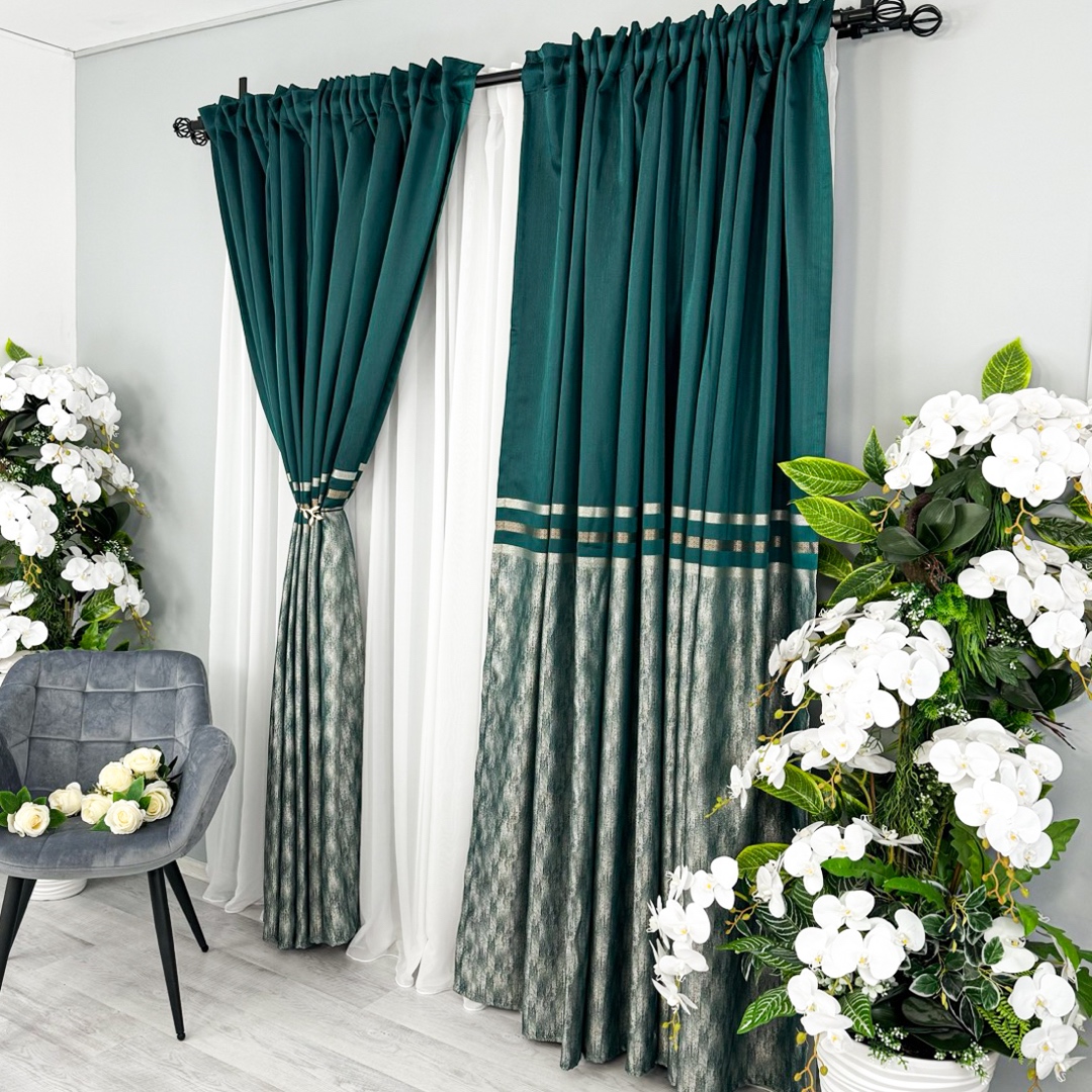 Set 2 Draperii Lines, tip panou 3 metri latime x 232cm inaltime x rejansa pt bara, Verde cu Bej - 1 | YEO