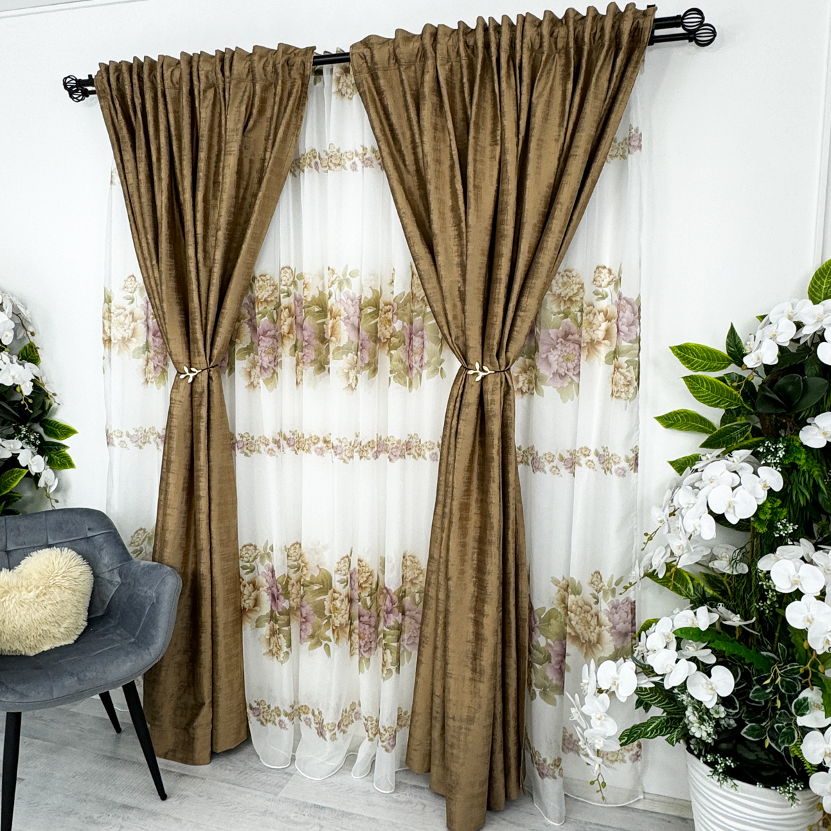 Poze Set 2 Draperii Catifea cu model Venti - 200cm x 232cm ,  Rejansa pt. bara , Maro deschis cumparamisim.ro