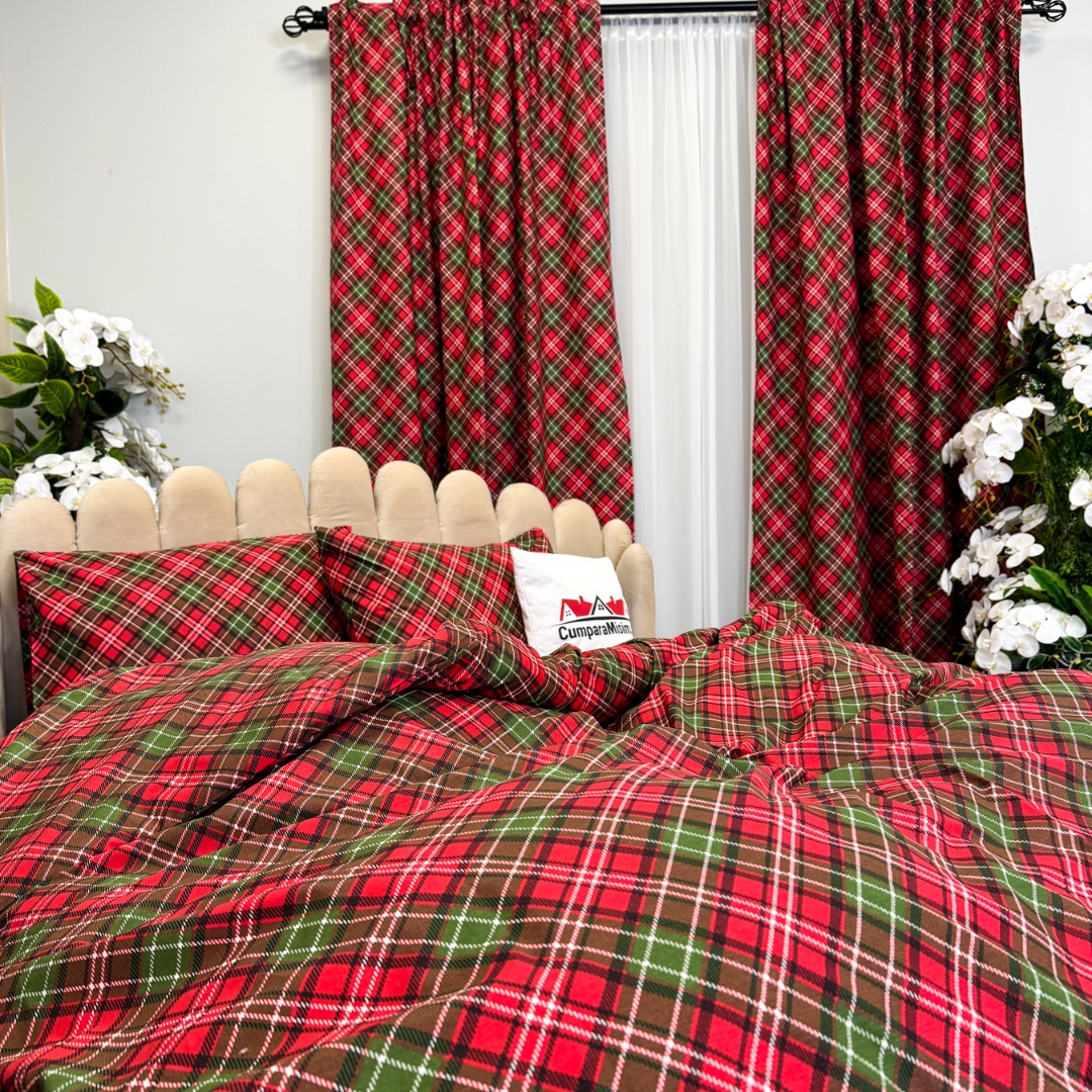 Poze Set Lenjerie Pat Dublu Craciun 4 Piese + 2 Draperii 150x235cm din Bumbac Ranforsat – Confort si Eleganta, Fabricat in Romania,Rosu, Verde, Carouri cumparamisim.ro
